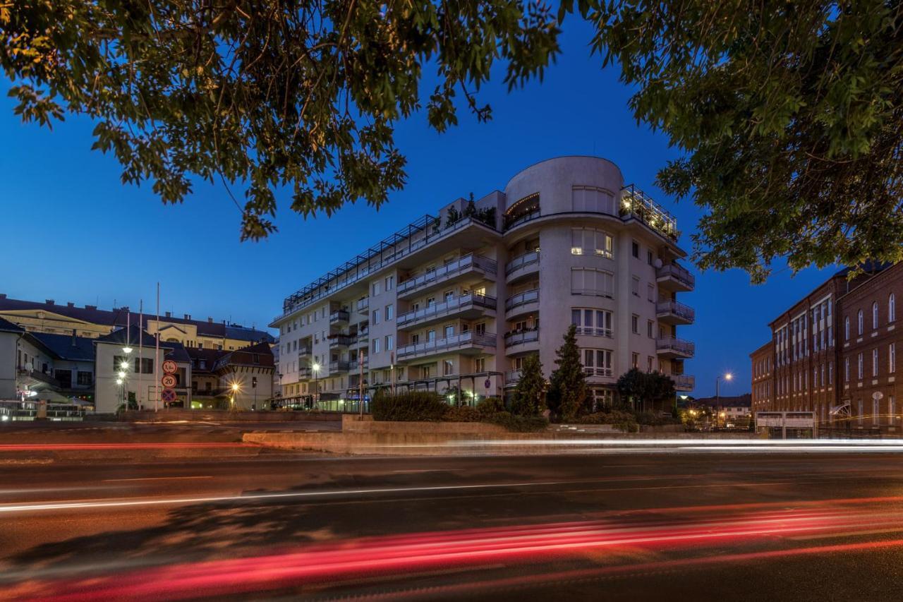 Mokka Apartments Miskolc Extérieur photo